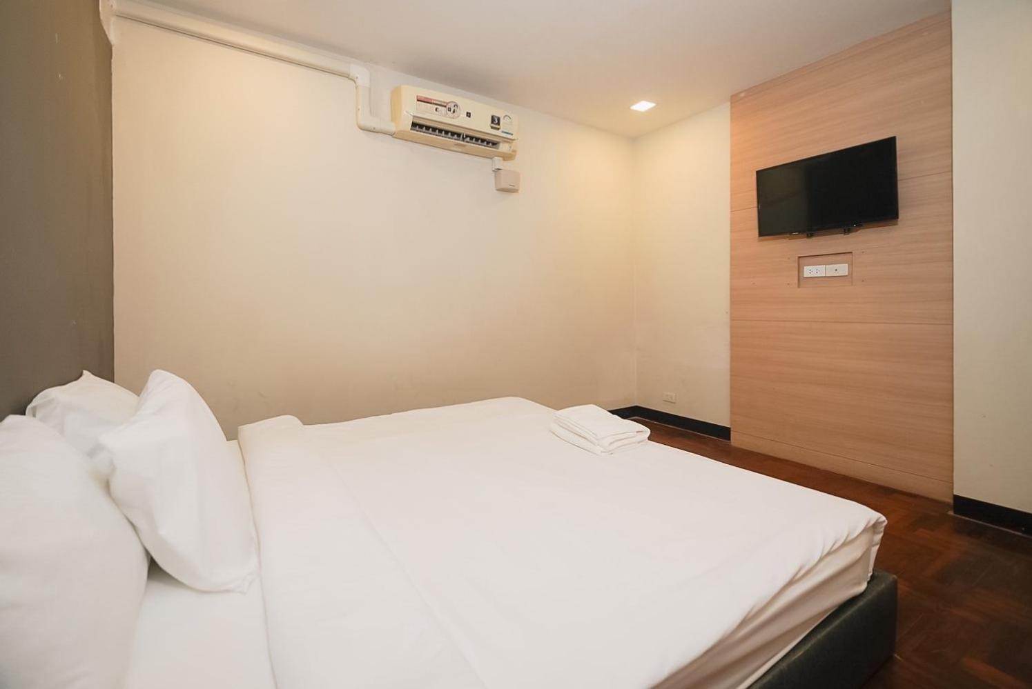 โกอินน์ สีลม - สถานีรถไฟฟ้าเซนต์หลุยส์ Go Inn Silom - Bts Saint Louis Bangkok Eksteriør billede