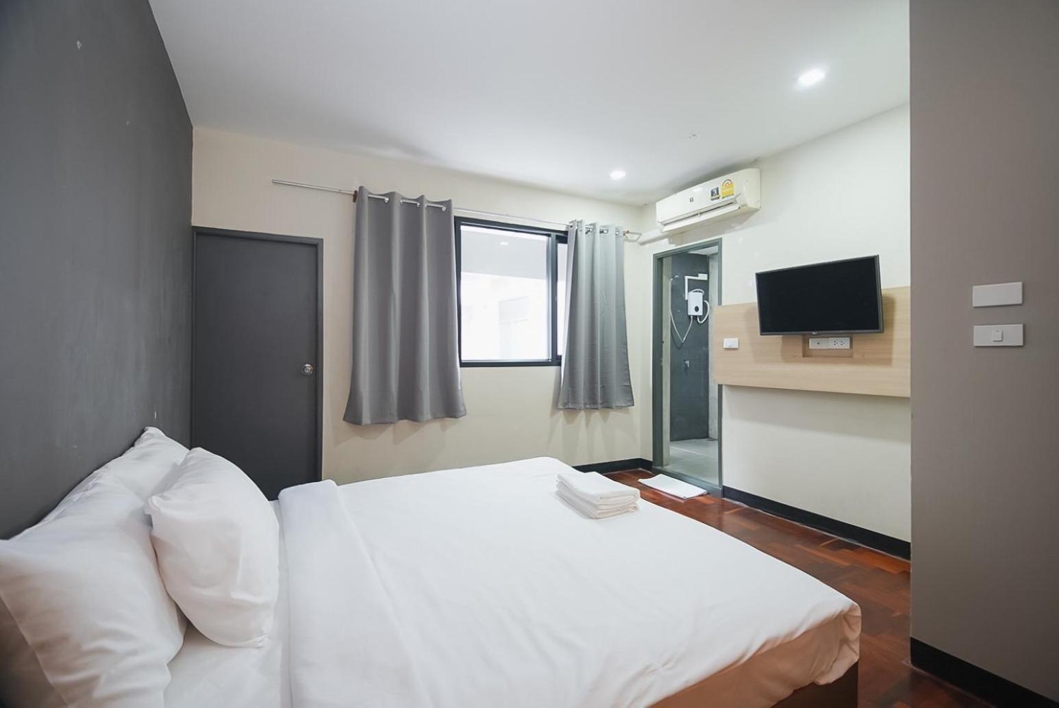 โกอินน์ สีลม - สถานีรถไฟฟ้าเซนต์หลุยส์ Go Inn Silom - Bts Saint Louis Bangkok Eksteriør billede