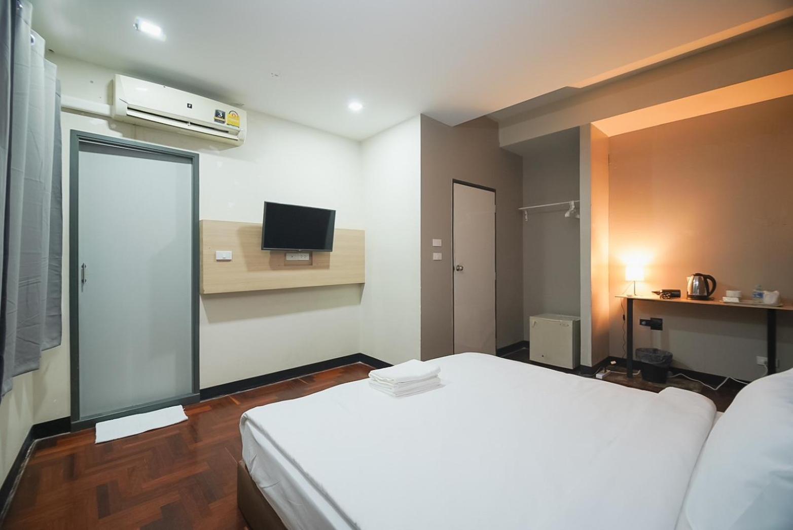 โกอินน์ สีลม - สถานีรถไฟฟ้าเซนต์หลุยส์ Go Inn Silom - Bts Saint Louis Bangkok Eksteriør billede